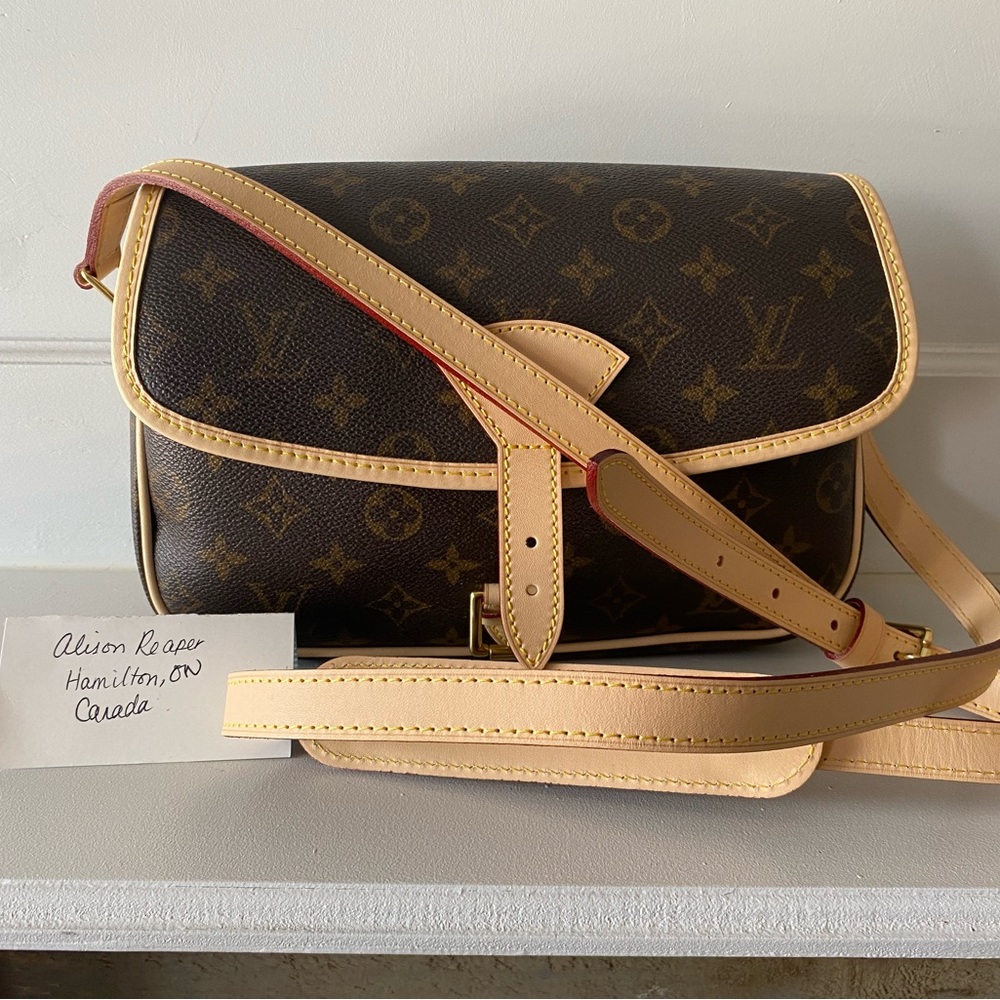 Louis Vuitton Sologne PM - BRAND NEW VACHETTA